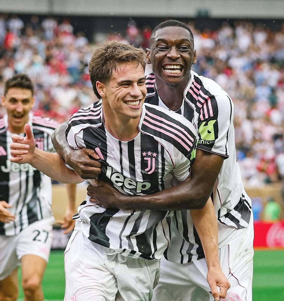 Kits de Juego - Juventus